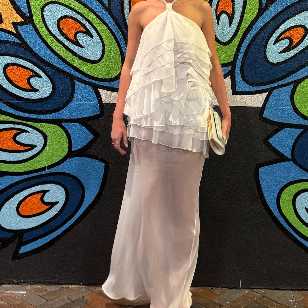 Sanrose Ruffle Gown - Picture 6 of 6